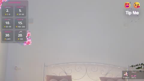 Snapshot of suzipons chatting on October 2, 1:49 pm Suzi online show from October 2, 1:49 pm
