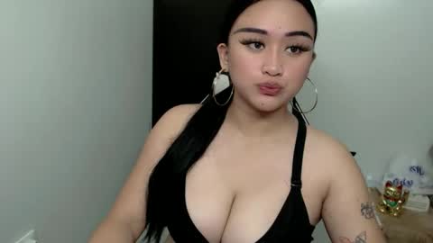 Angelic Baby online show from June 3, 2:33 pm