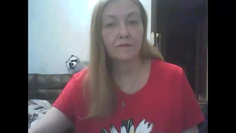 sweet4blonde67 online show from March 12, 2:42 pm