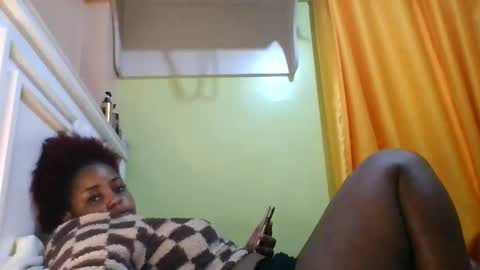 sweet52537 online show from March 8, 2:04 am