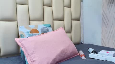 Amye  online show from November 18, 7:15 pm