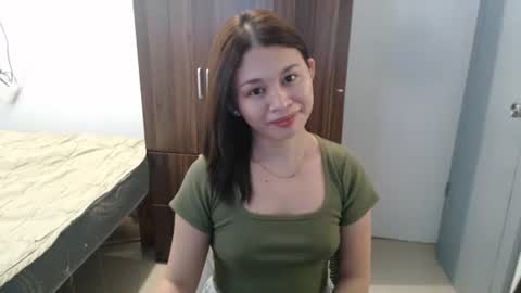 sweet_cassyxx online show from April 3, 8:45 am