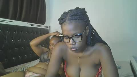 sweet_ella6 online show from April 5, 1:54 pm