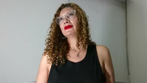 sweet_eve1 online show from February 8, 6:54 am