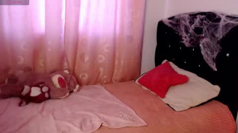 Hannah online show from October 18, 11:24 am