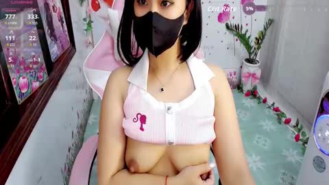 Lily online show from October 13, 8:33 pm