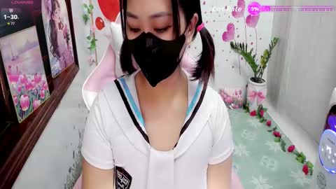 Lily online show from October 7, 7:40 pm