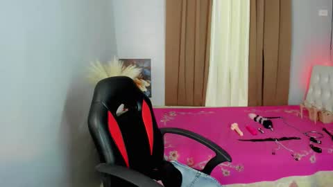 sweet_marie21 online show from May 29, 10:24 am