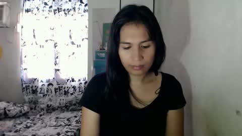 Marie online show from May 4, 1:31 am