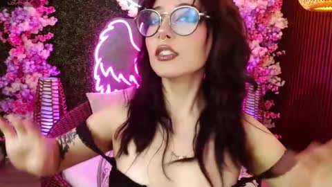 Roxanee online show from March 27, 9:26 pm