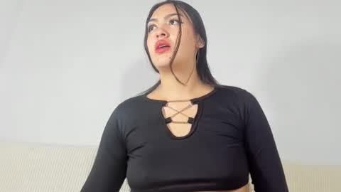 sweet_sophie_7 online show from January 29, 2:09 am