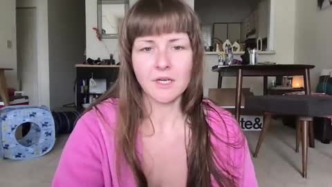 Heidi Brenner - Please check bio for schedule  FAQ online show from May 31, 6:09 pm
