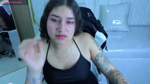 Online 800 to 1400 online show from October 24, 1:29 pm