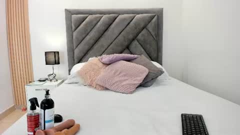 ANDY  online show from June 16, 1:56 pm