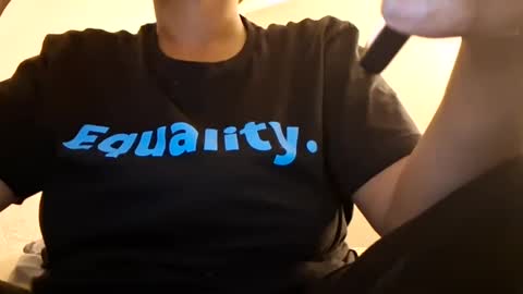 sweetaztee online show from January 24, 4:27 am