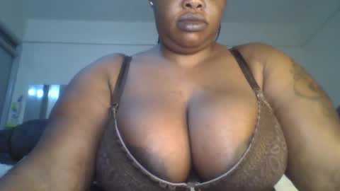 sweetbaby46 online show from April 9, 3:31 am