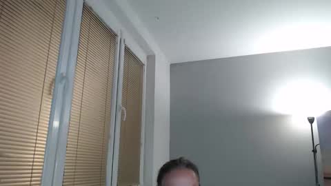 Sweetboobs85h online show from October 24, 6:37 pm