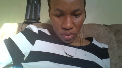 sweetdiva2012 online show from September 16, 4:42 am