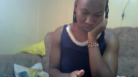 sweetdiva2012 online show from February 25, 8:24 am