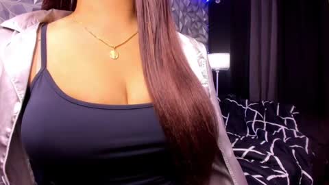 mercedes online show from May 22, 8:40 pm