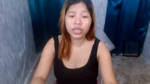 sweethoney_abbey online show from June 28, 1:34 am