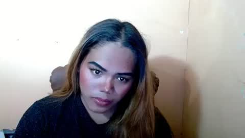 Snapshot of sweethot_bella chatting on September 23, 4:05 pm Bella online show from September 23, 4:05 pm