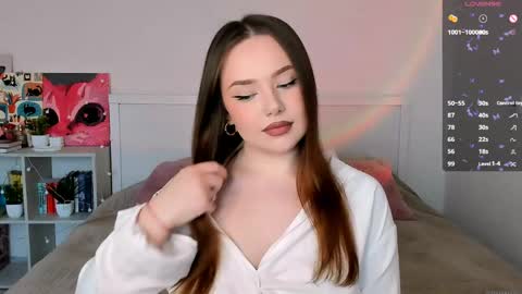 Hannah online show from April 20, 2:31 pm