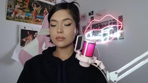 SweetJess online show from March 4, 2:17 am