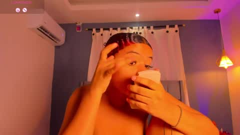 Isabel online show from April 13, 11:44 am