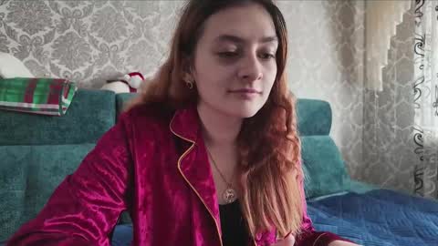 sweetliaison online show from February 26, 7:07 am