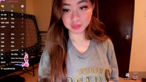 Zoe online show from June 3, 4:57 am
