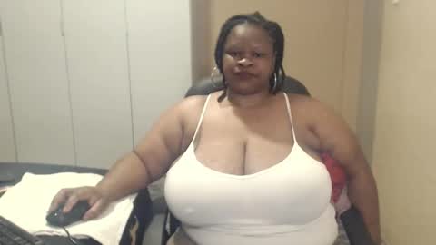 sweetnoziexxx online show from October 27, 5:47 am