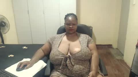 sweetnoziexxx online show from March 8, 3:11 pm