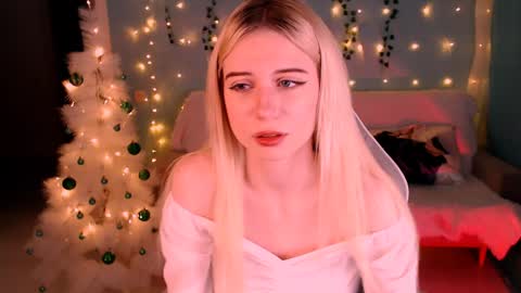 Snapshot of sweetrichal chatting on February 2, 10:06 pm sweetrichal online show from February 2, 10:06 pm