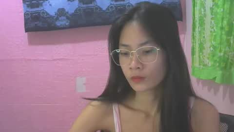 Mia online show from November 13, 2:32 am