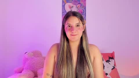 Sofia sweet online show from June 6, 9:10 pm