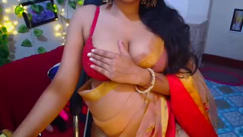 SweetSour online show from December 22, 4:26 am