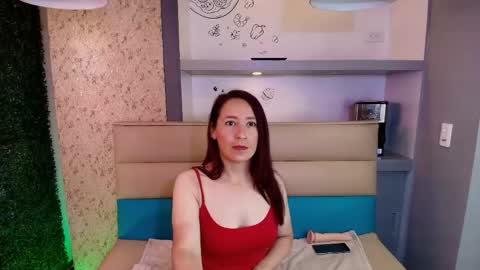 sweeteve online show from May 11, 10:39 am