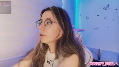 Snapshot of sweettvera_ chatting on October 19, 12:40 pm Veronica Independent Model online show from October 19, 12:40 pm