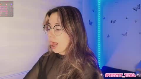Snapshot of sweettvera_ chatting on October 9, 10:30 am Veronica Independent Model online show from October 9, 10:30 am
