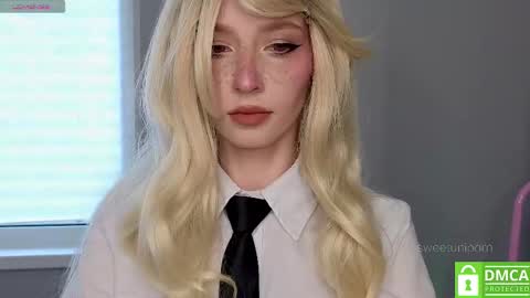 Elis  im back fav vibes 66100222 and 160  online show from September 15, 9:28 am