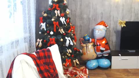 sweety_pie_8 online show from December 13, 7:04 am