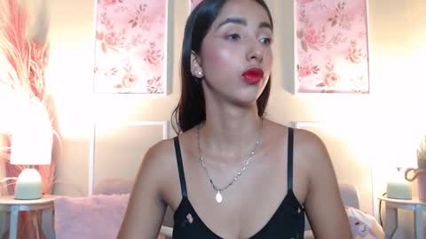 LAURA online show from February 7, 12:09 pm