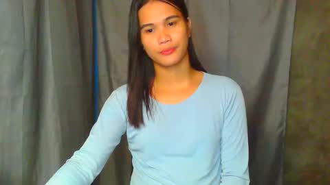 Rhea online show from April 8, 2:41 pm