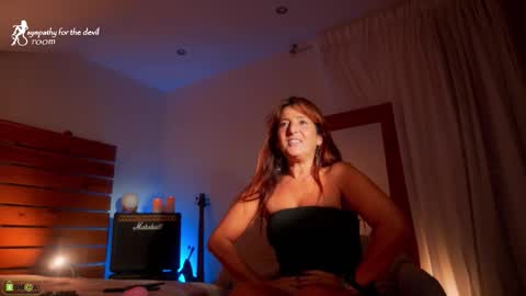 Snapshot of sympathy_for_the_devil chatting on September 21, 9:35 pm Lily online show from September 21, 9:35 pm