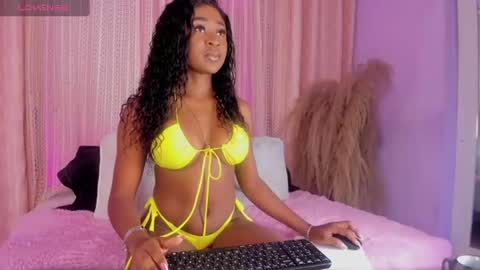 t4mmy_ online show from June 14, 4:46 am