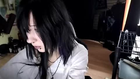 Lina online show from February 12, 11:45 am