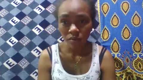Snapshot of tahiryjosiah chatting on October 23, 8:20 am tahiryjosiah online show from October 23, 8:20 am