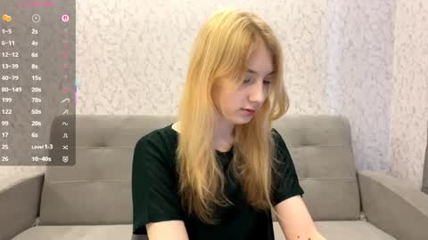 Tessa online show from April 8, 3:03 pm