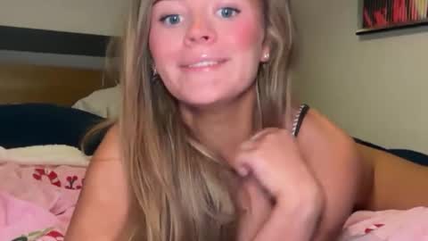 Talia online show from December 21, 6:45 pm